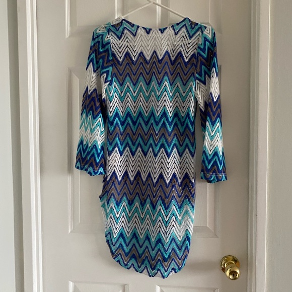 BN Wayan Beach and Swim Coverup - Picture 4 of 5